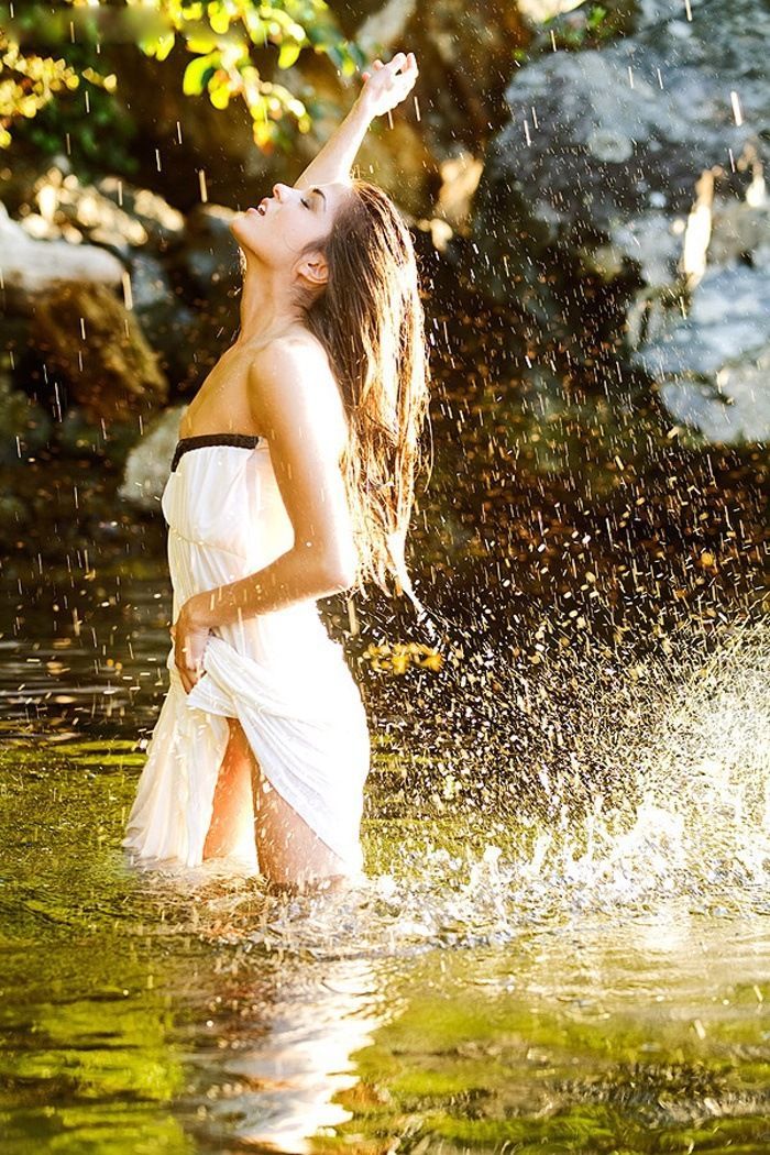 Marie Avgeropoulos in Eskisehir